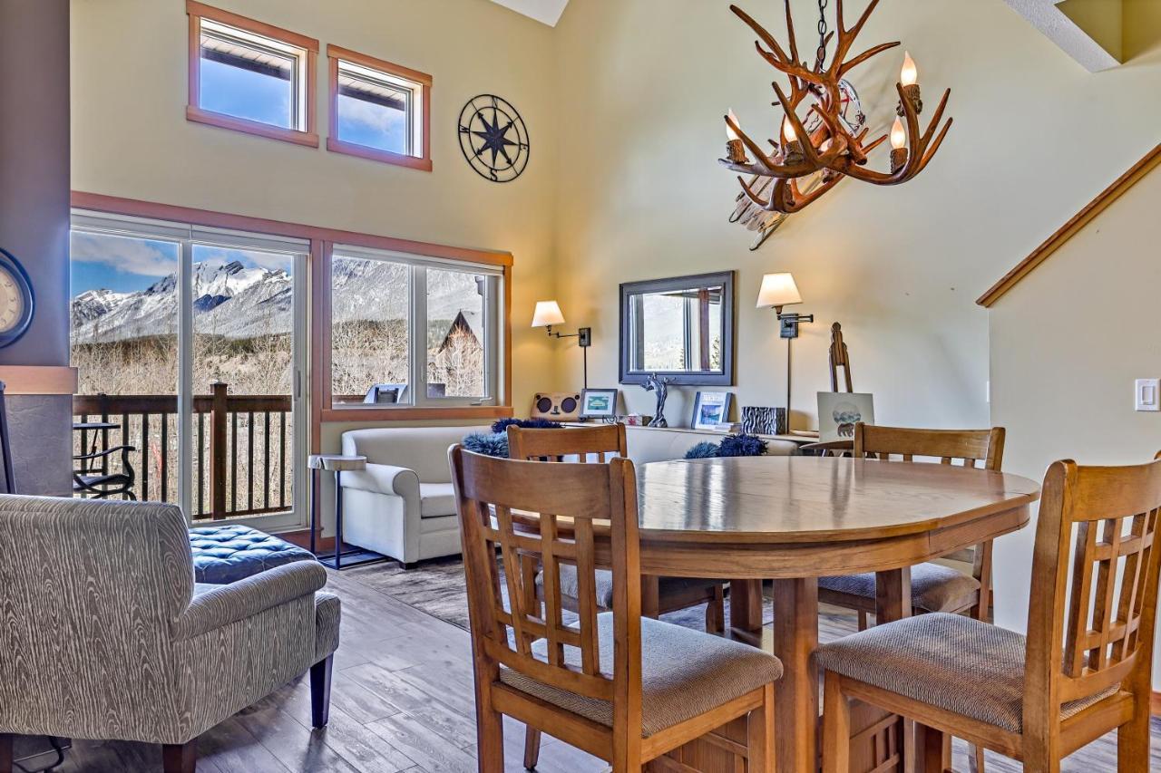캔모어 Spectacular Mountain View Corner Unit Pool Hot Tub Park Pass 아파트 외부 사진